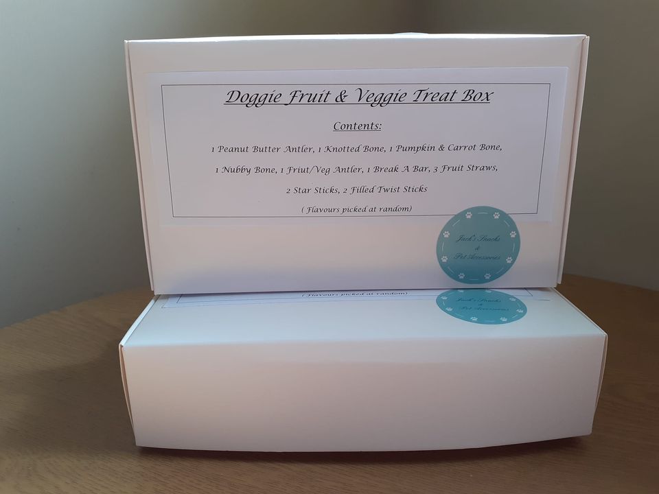 Doggie Fruit & Veggie Treat Box
